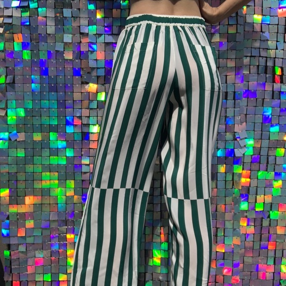 NWT All Year around (AYR) The Flow State Pant in Glass Green Regatta Stripe. - Picture 4 of 13